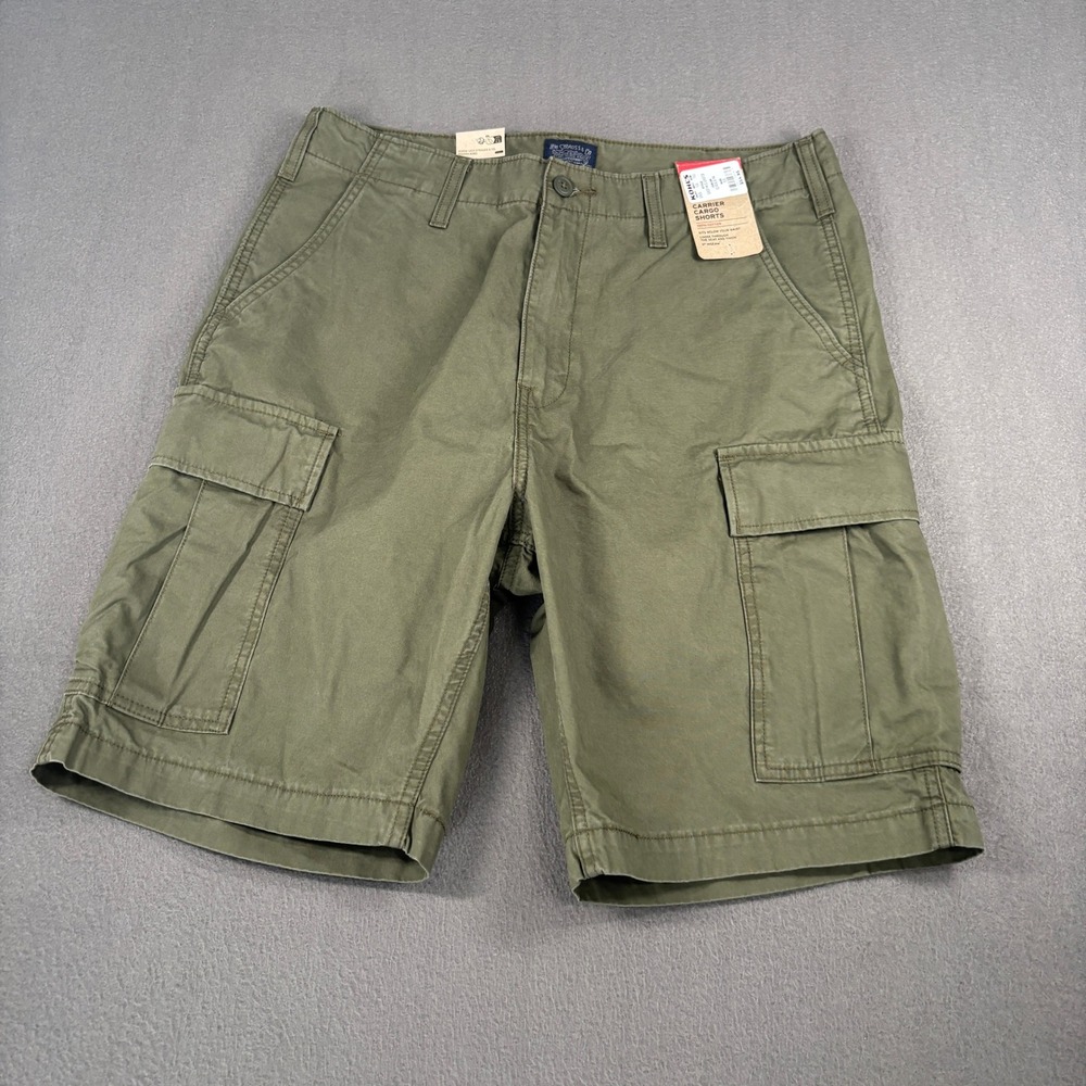 Levi's Carrier Cargo Shorts Men Size 33 Green 9" Inseam 001KG0013